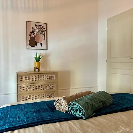 Apartment Centre Historique, Climatise, Entierement Neuf Dijon