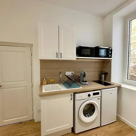 Centre Historique, Climatise, Entierement Neuf Apartment Dijon